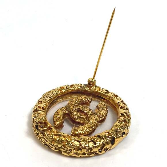 Chanel Cc Logo Circle Brooch Gold-Tone #209027C24B - Picture 3 of 9
